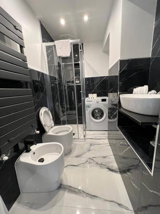 Appartamento Luxury Carrara Milão Exterior foto
